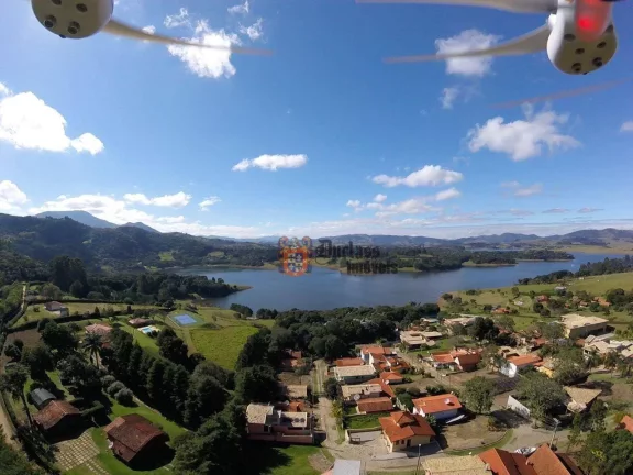 Imagem Lindo Sobrado em Joanópolis - Condomínio na Beira da Represa