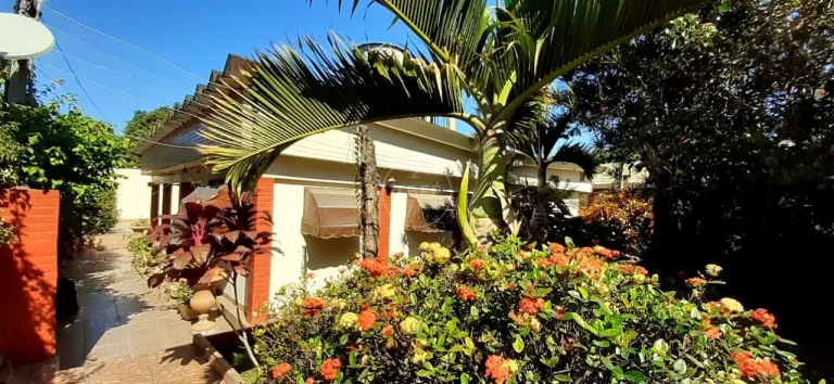 Imagem CASA à VENDA com LAZER COMPLETO - 700m² - R$ 730.000 - Pedra de Guaratiba, Rio de Janeiro - RJ