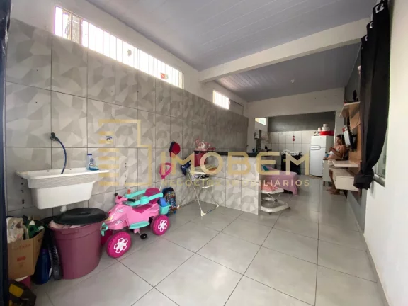 Imagem Imperdível: Casa à venda em Sinop-MT, Jardim das Orquídeas - 3 quartos, 1 suíte, 2 salas, 2 vagas de garagem, 90m²!