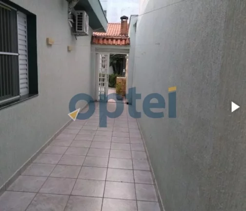 Imagem Casa Mobiliada com 240 m², sendo 3 quartos 1 suite, 4 banheiros, 3 vagas com área gourmet com churrasqueira,Piscina, forno de lenha e forna de pizza.