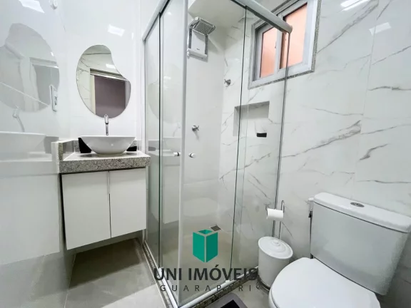 Imagem Lindo Apartamento Reformado na quadra do mar da Praia do Morro em Guarapari