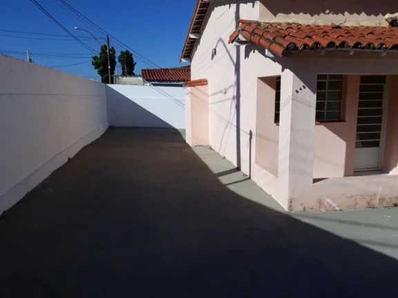 Imagem Casa com 2 dormitórios para alugar, 80 m² por R$ 2.400,00/mês - Jardim Leonor - Campinas/SP