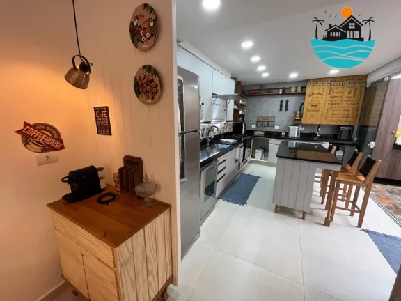 Imagem Casa em Juquehy para alugar - condomínio fechado com 5 suítes, 3 vagas, 100m da praia - Acomodação máx. 12 pessoas | Juquehy Imobiliária.