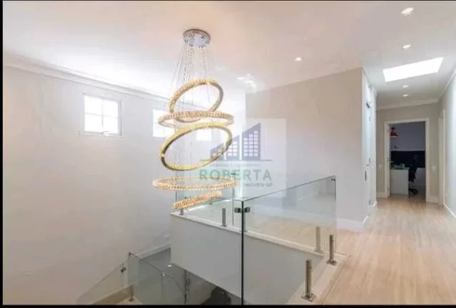 Imagem CASA À VENDA NO JARDIM PETRÓPOLIS COM 4 DORMITÓRIOS