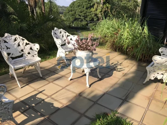 Imagem Casa residencial para Venda Chácara da Lagoa, Itapecerica da Serra 4 dormitórios sendo 4 suítes, 3 salas, 1 vaga, quarto de empregada,.