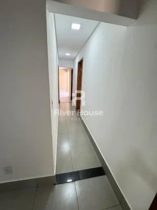 Imagem Casa a venda no bairro Tijucal, próximo a Avenida das Torres. 03 Quartos sendo 01 suite