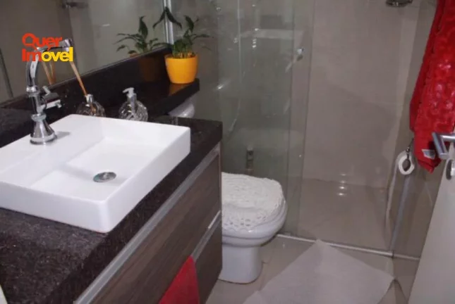 Imagem Espetacular casa em condomínio à venda em Ribeirão Preto-SP, Jardim Interlagos: 3 quartos, 2 suítes, 3 salas, 3 banheiros, 2 vagas, 160m².
