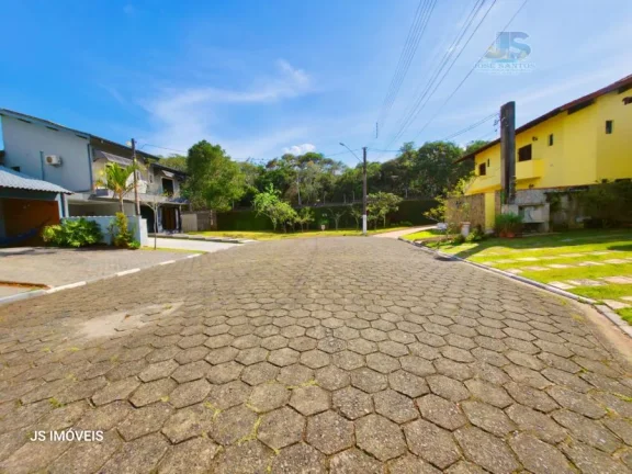 Foto do imóvel: VENDE - SE SENSACIONAL CASA DE CONDOMÍNIO EM MAITINGA BERTIOGA - SP.