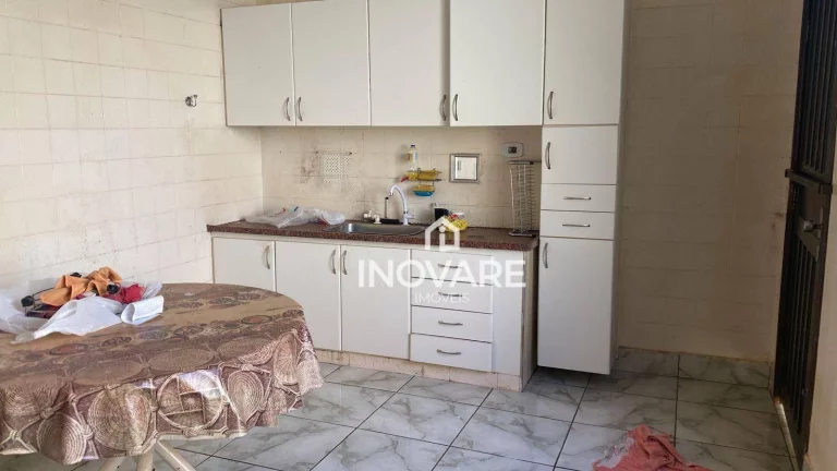Imagem Casa com 4 dormitórios, 23147 m² - venda por R$ 1.200.000,00 ou aluguel por R$ 4.000,00/mês - Setor Central - Itumbiara/GO
