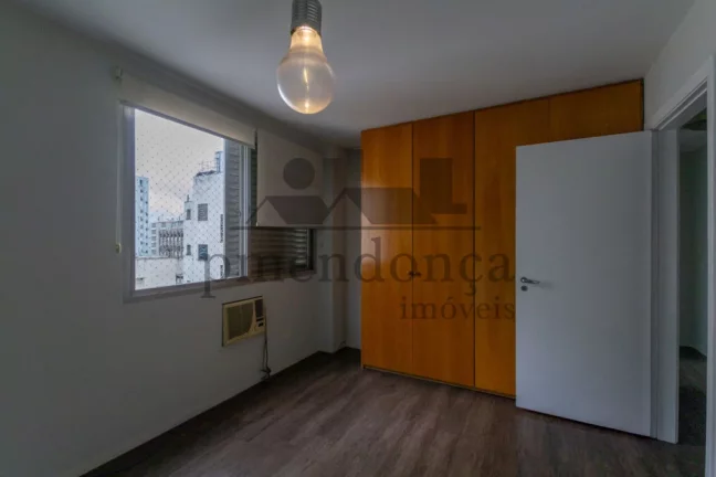 Imagem Lindo apartamento com 143m² na Rua Itacolomi!