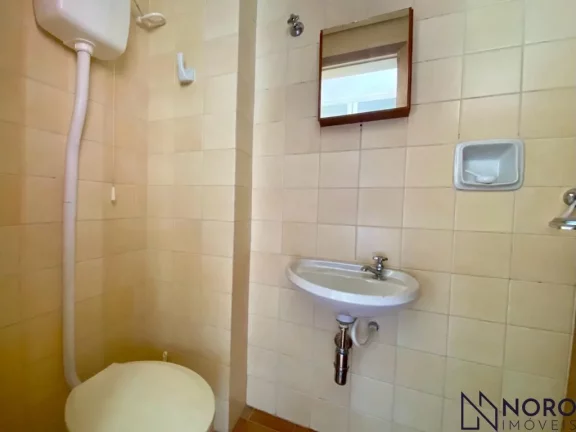 Imagem Apartamento central 2 dormitórios 2 banheiros living com sacada box andar alto