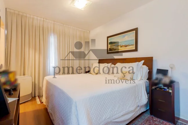 Imagem Apartamento na Alameda Lorena com 123m², 3 quartos (1 suíte) e 1 vaga.