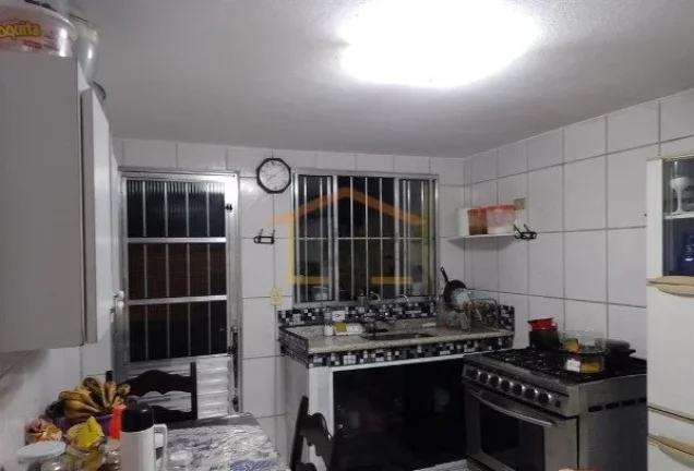 Imagem Casa térrea, 2 dormitórios, sala, cozinha, banheiro, 1 vaga de garagem. 90m².

Localizado a 800 m...