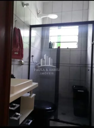 Imagem Casa "Térrea" 125m² 3 Quartos 1 Suíte, 2 Vagas, Dá Financiamento, ±95m² de Área de Lazer Com Churrasqueira, na Vila Morelli, Mauá-SP