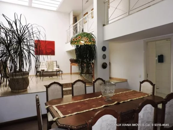 Imagem Casa com 5 dormitórios à venda, 804 m² - Granja Viana - Carapicuíba/SP