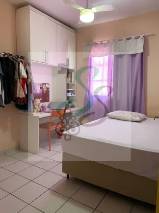 Imagem Venda de Apartamento no Jardim Garcia, Campinas. 3 dormitórios, sala, cozinha, lavanderia, 1 banheiro, 1 lavabo, 1 vaga de garagem descoberta,