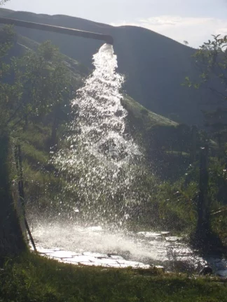 Imagem VENDO FAZENDA FICA A 25 KM DO CENTRO DE ANGRA 116 Hectares MUITA ÁGUA