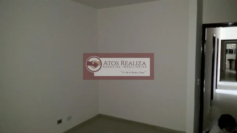 Imagem Vendo lindo sobrado com Edícula em Jardim Santa Cruz (Campo Grande) - São Paulo 167M², 4 Dormitórios, 1 Suíte, 3 Banheiros e 2 vagas de garagem por R$ 670.000. Oportunidade.