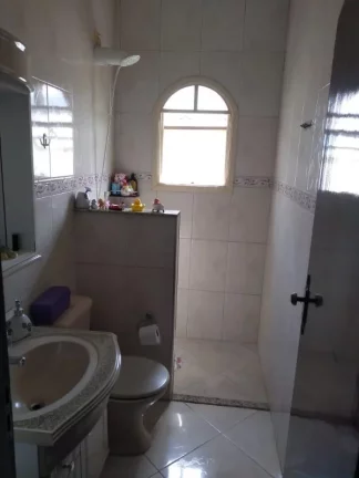 Imagem Sobrado à venda com 3 dormitórios e 2 vagas na Rua Mandassaia - Cidade A.E.Carvalho