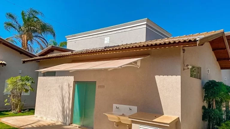 Imagem CHÁCARA Á VENDA NO BAIRRO CHÁCARAS SANTO ANTÔNIO - 2.500m² de terreno e 663m² de construção
