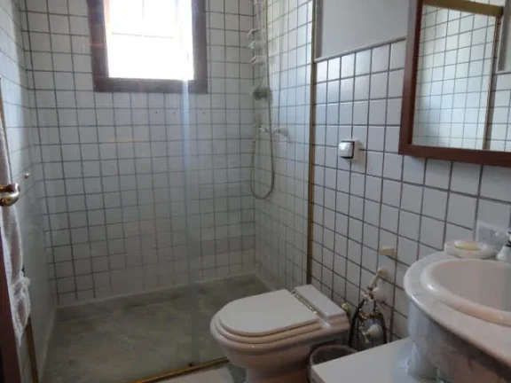 Imagem Casa no Res. Alpha 6 - 474m²