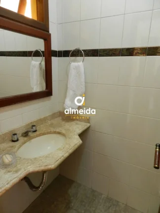 Imagem CASA 4 DORMITÓRIOS