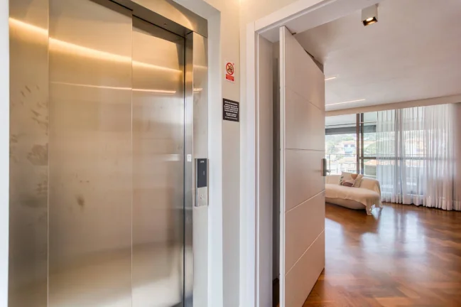 Imagem Apartamento Sumaré - 200M², 3 Dorms, 3 Suítes, 3 Vagas, Lazer Completo.