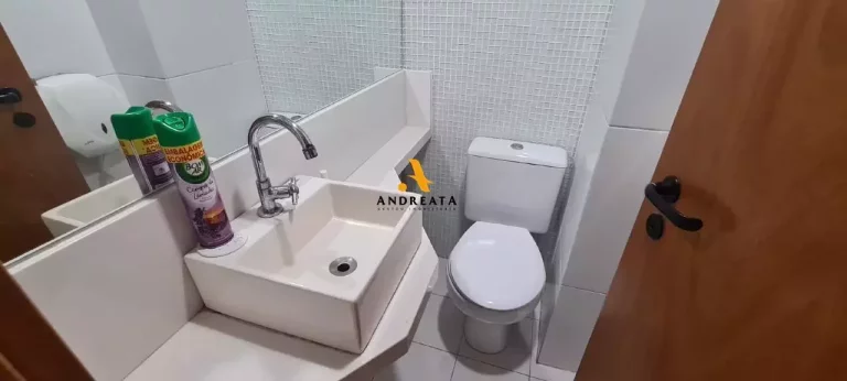 Imagem Barra Da Tijuca - Cond O2 Corporate - Vendo Maravilhosa Loja Triplex com 78m² totalmente reformada pronta para uso!