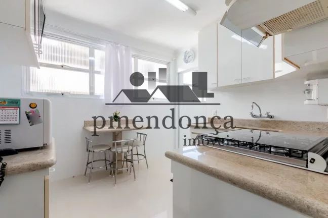 Imagem Apartamento reformado em Perdizes com 105m², 3 quartos (1suíte) e 1 vaga.