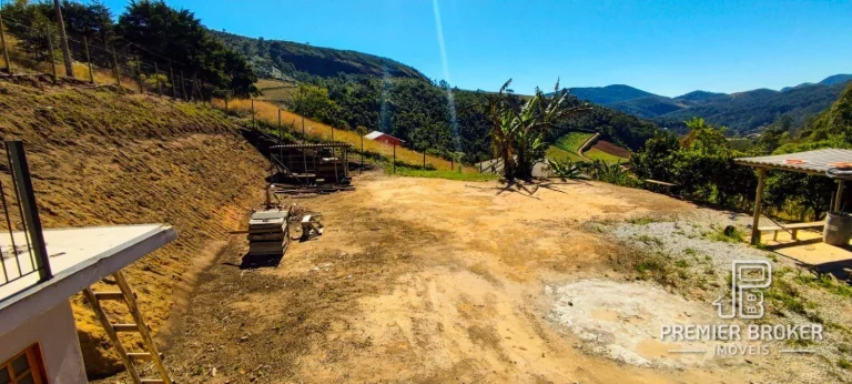 Imagem Terreno à venda, 1450 m² por R$ 265.000,00 - Bonsucesso - Teresópolis/RJ