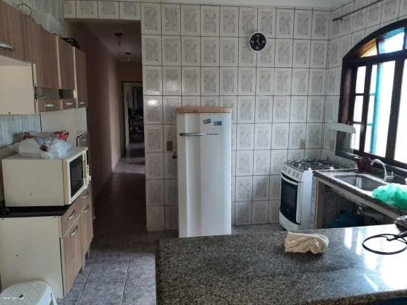 Imagem Casa para Venda em Itanhaém, Tupy, 2 dormitórios, 1 suíte, 1 banheiro, 1 vaga