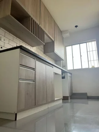 Imagem Apartamento com 2 dormitórios à venda, 57 m² por R$ 245.000 - Vila Homero Thon - Santo André/SP
