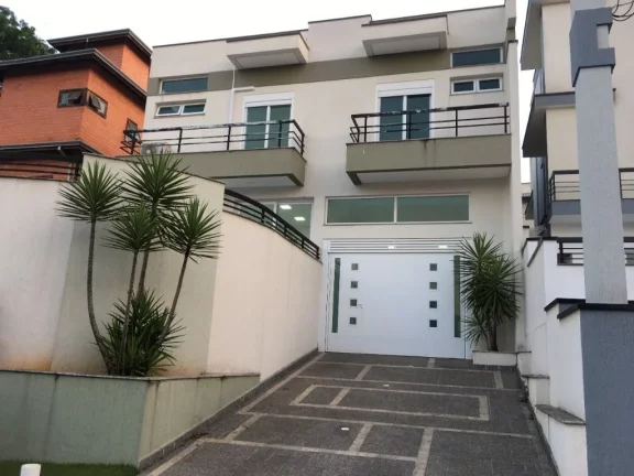 Imagem Sobrado com 3 dormitórios à venda, 260 m² por R$ 2.600.000,00 - Cidade Parquelandia - Mogi das Cruzes/SP