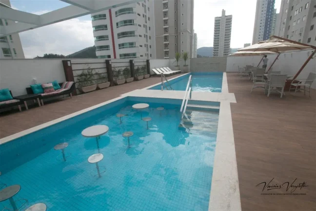 Imagem Apartamento 3 dormitórios para Venda em Balneário Camboriú / SC no bairro Centro
