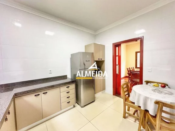 Imagem Casa com 2 dormitórios à venda, 137 m² por R$ 730.000,00 - Alto do Santana - Rio Claro/SP
