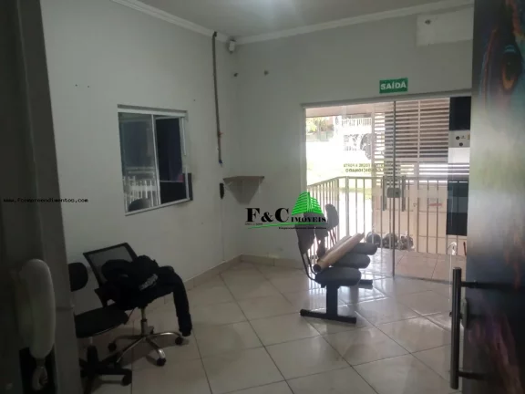 Imagem Ponto Comercial para Locação em Limeira, Gleba Beatriz, 4 dormitórios, 1 banheiro
