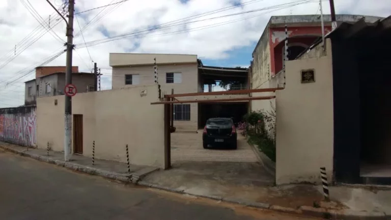 Imagem Sobrado com 5 dormitórios à venda, 201 m² por R$ 950.000,00 - Jardim Gonçalves - Itaquaquecetuba/SP