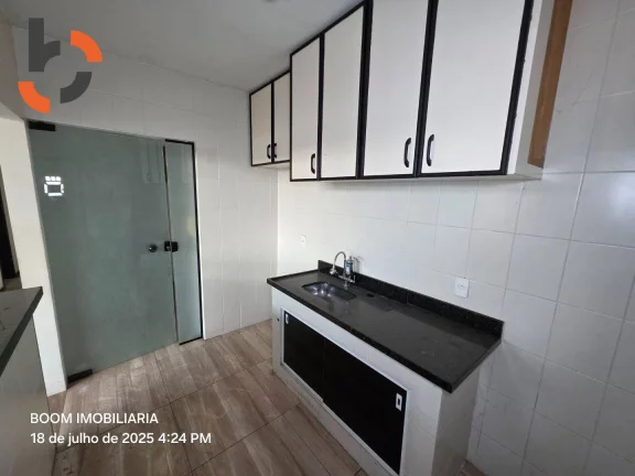Imagem Apartamento com 3 dormitórios à venda, 70 m² por R$ 350.000,00 - Caonze - Nova Iguaçu/RJ