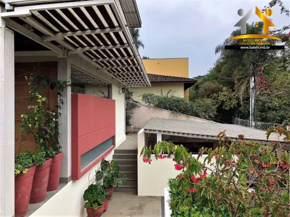 Imagem Casa à Venda na Associação Vila Santo Antonio – Granja Viana, Cotia | Batelli Imóveis