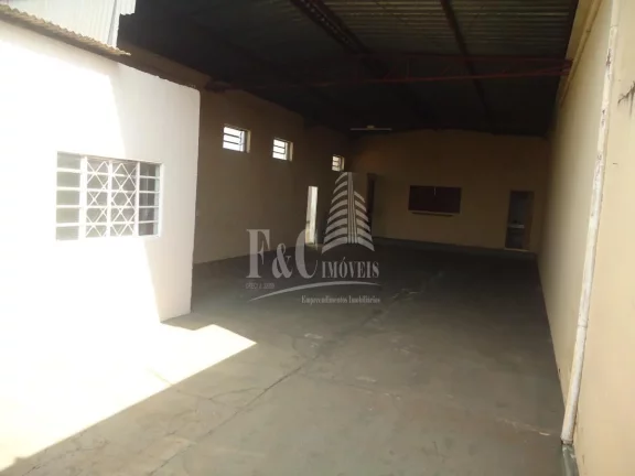Imagem Casa para Venda em Limeira, JARDIM DO LAGO, 3 dormitórios, 3 suítes, 2 banheiros, 6 vagas