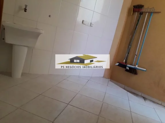 Imagem Sobrado Triplex em Condomínio na Bosque da Saúde