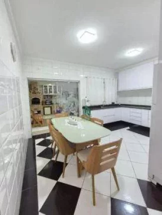 Imagem Sobrado com 3 dormitórios à venda, 120 m² por R$ 650.000,00 - Jardim Cocaia - Guarulhos/SP