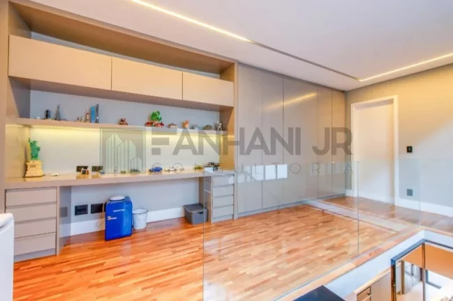 Imagem Imperdível oportunidade: Casa à venda em São Paulo-SP, Vila Nova Conceição, 4 quartos, 3 suítes, 3 salas, 5 banheiros, 2 vagas, 290m².
