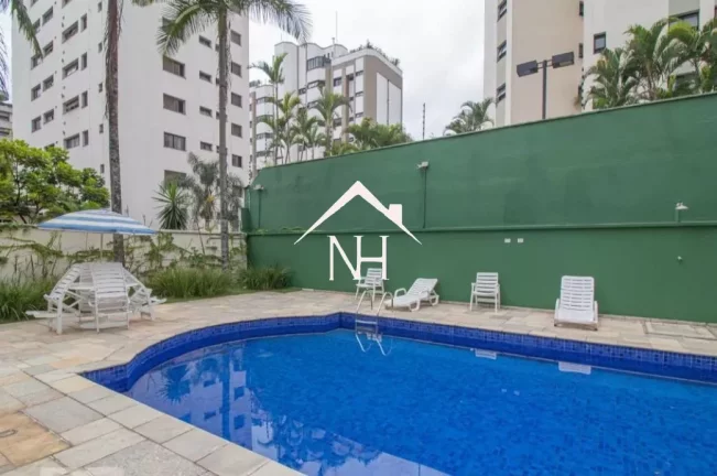 Imagem Apartamento de 200m c/ lareira, 3 suítes (1 master c/ varanda, closet e banheira),4 vagas c/ depósito,piscina,playground,academia,salão de festa,sauna