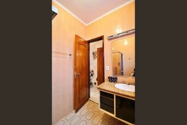 Imagem Casa com 2 dormitórios à venda, 200 m² por R$ 630.000 - Vila Alto de Santo André - Santo André/SP