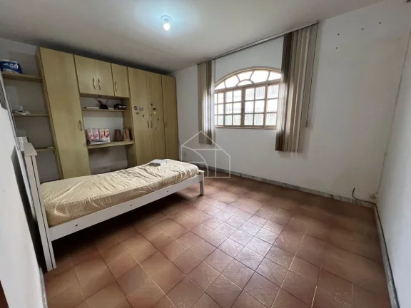 Imagem Oportunidade Imperdível em Laranjeiras – Ponto Comercial + Residência Completa!