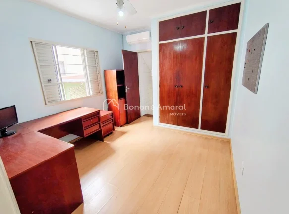 Imagem Venda , casa térrea , Cidade Jardim em Campinas !
Local de fácil acesso para rodovias e aeroporto ...