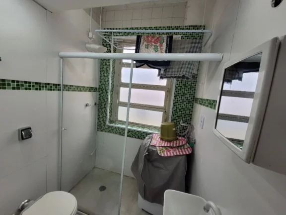 Imagem PITANGUEIRAS – UMA QUADRA DA PRAIA, LOCALIZAÇÃO ESPETACULAR, MARAVILHOSO APARTAMENTO TOTALMENTE REFORMADO, GARAGEM EM PARQUEAMENTO
