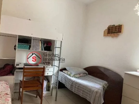 Imagem VENDA SOBRADO DE VILA NA MOOCA Rua tranquila e totalmente residencial, com monitoramento de câmeras Excelente localização, próximo a Igreja N. SRA. Do
