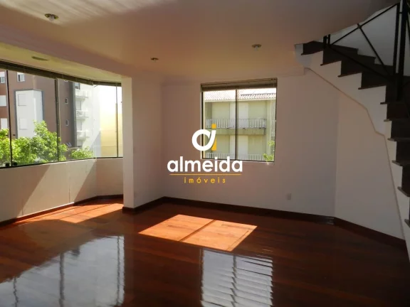 Cobertura 4 dormitórios à venda Menino Jesus Santa Maria/RS